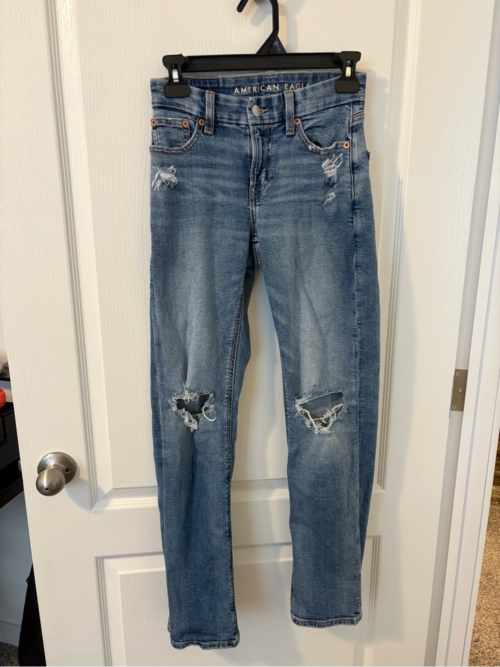 AE curvy straight jeans